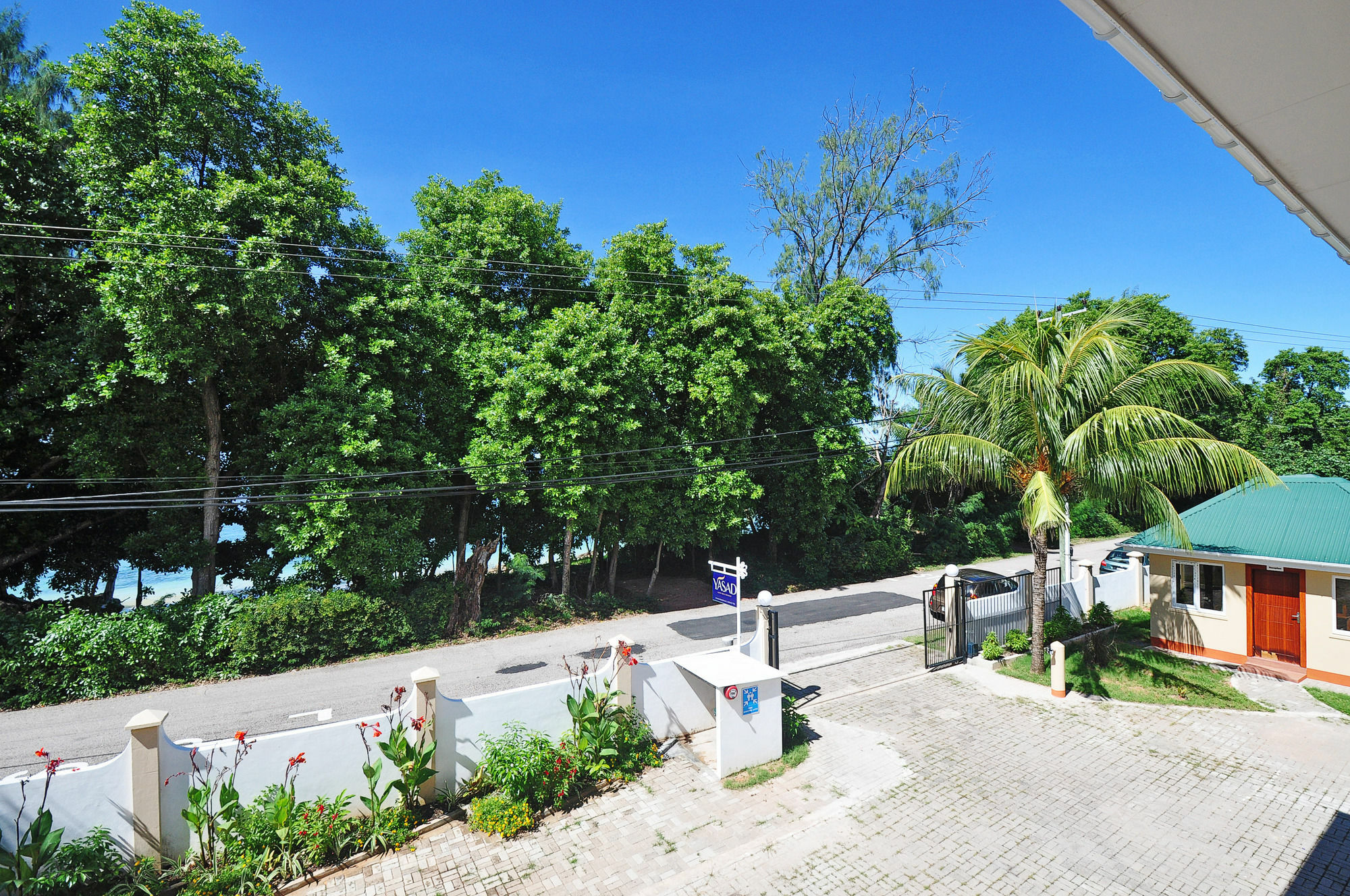 Yasad Luxury Beach Residence Baie Sainte Anne Екстериор снимка